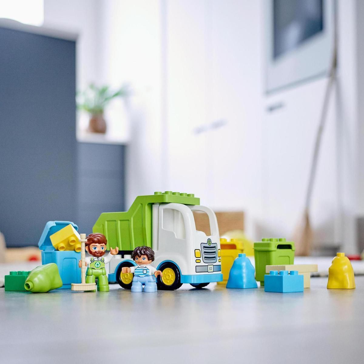 LEGO® DUPLO® Town 10945 Popelářský vůz a recyklování - obrázek 5