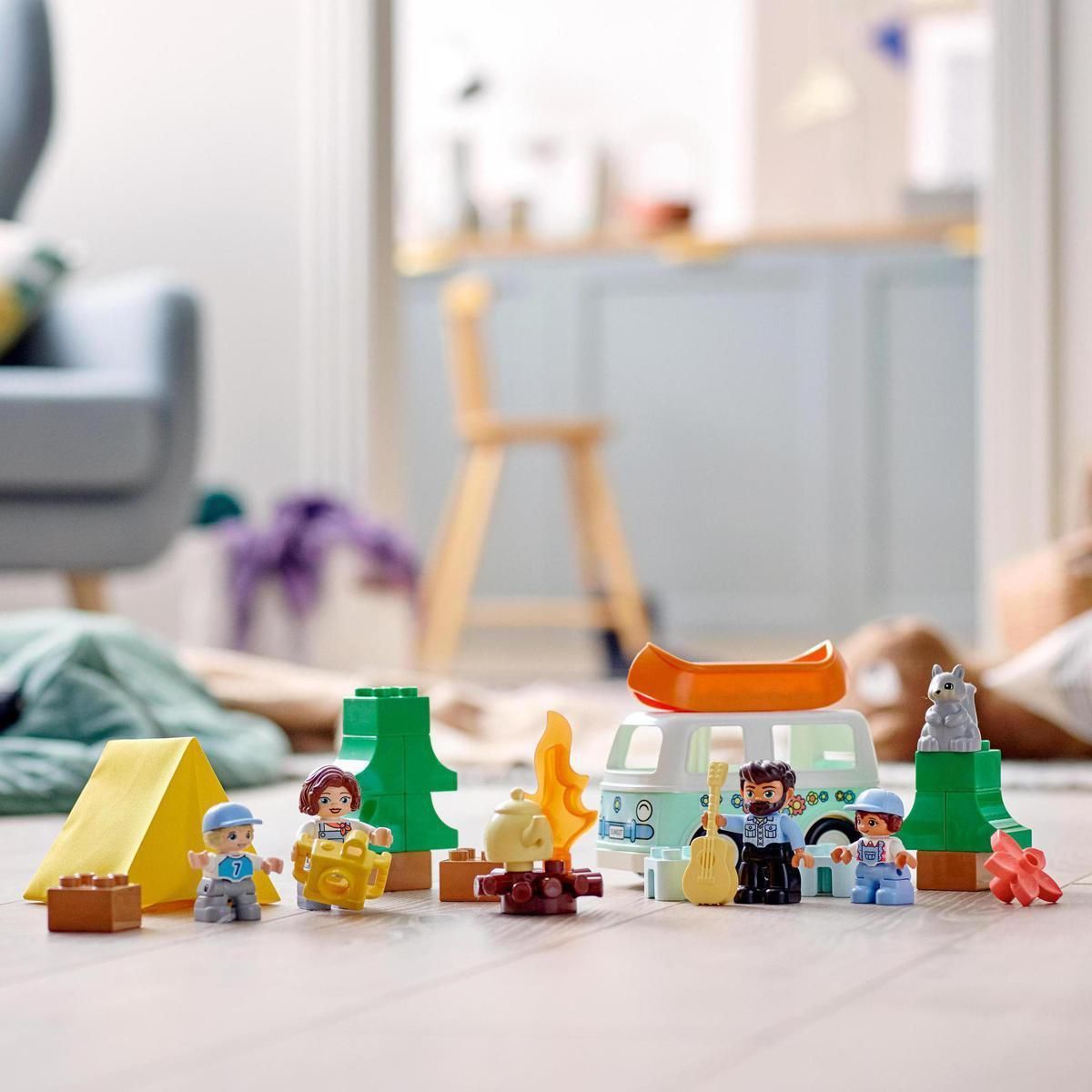 LEGO DUPLO 10946 Dobrodružství v rodinném karavanu - obrázek 5