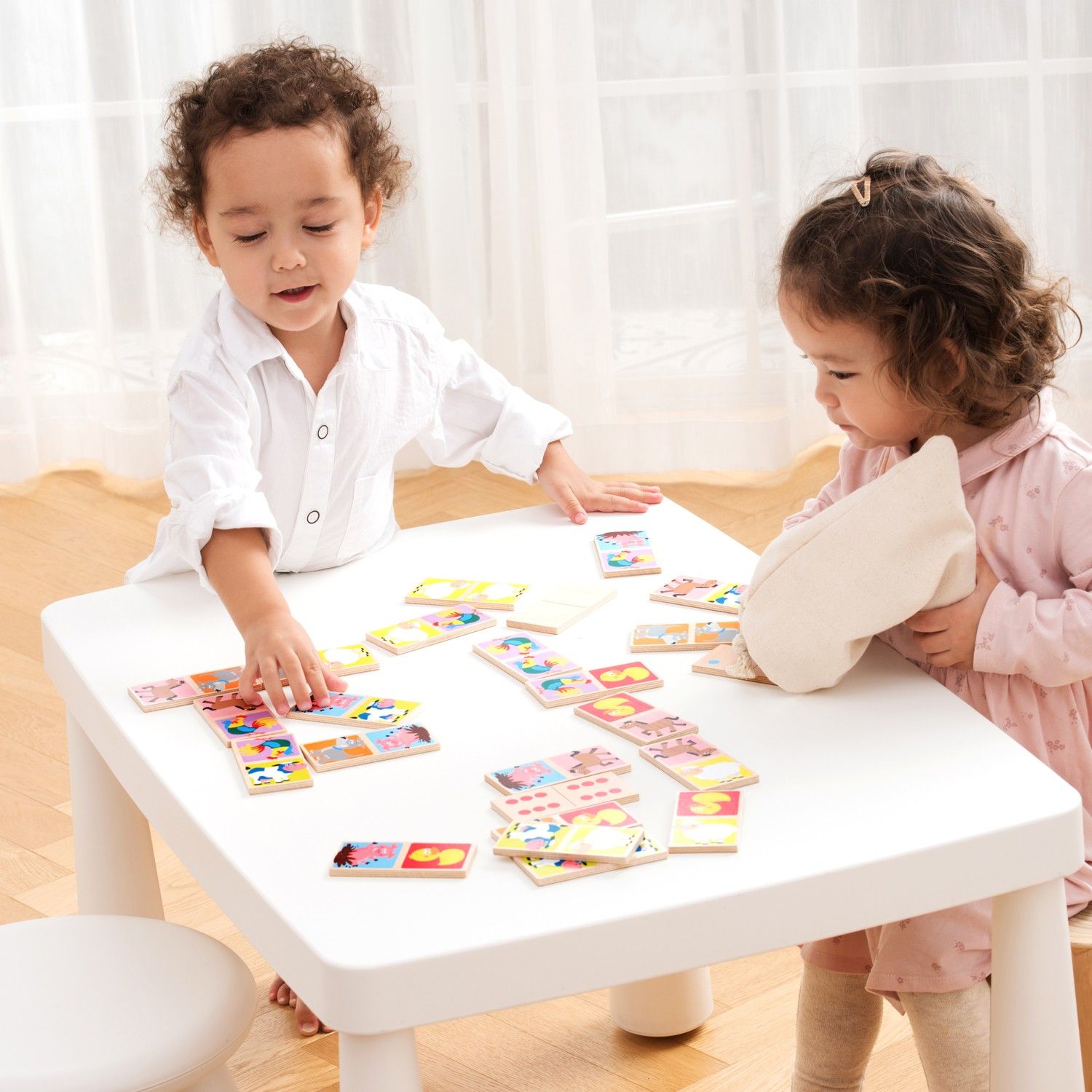 New Classic Toys Dřevěné domino zvířátka - obrázek 3