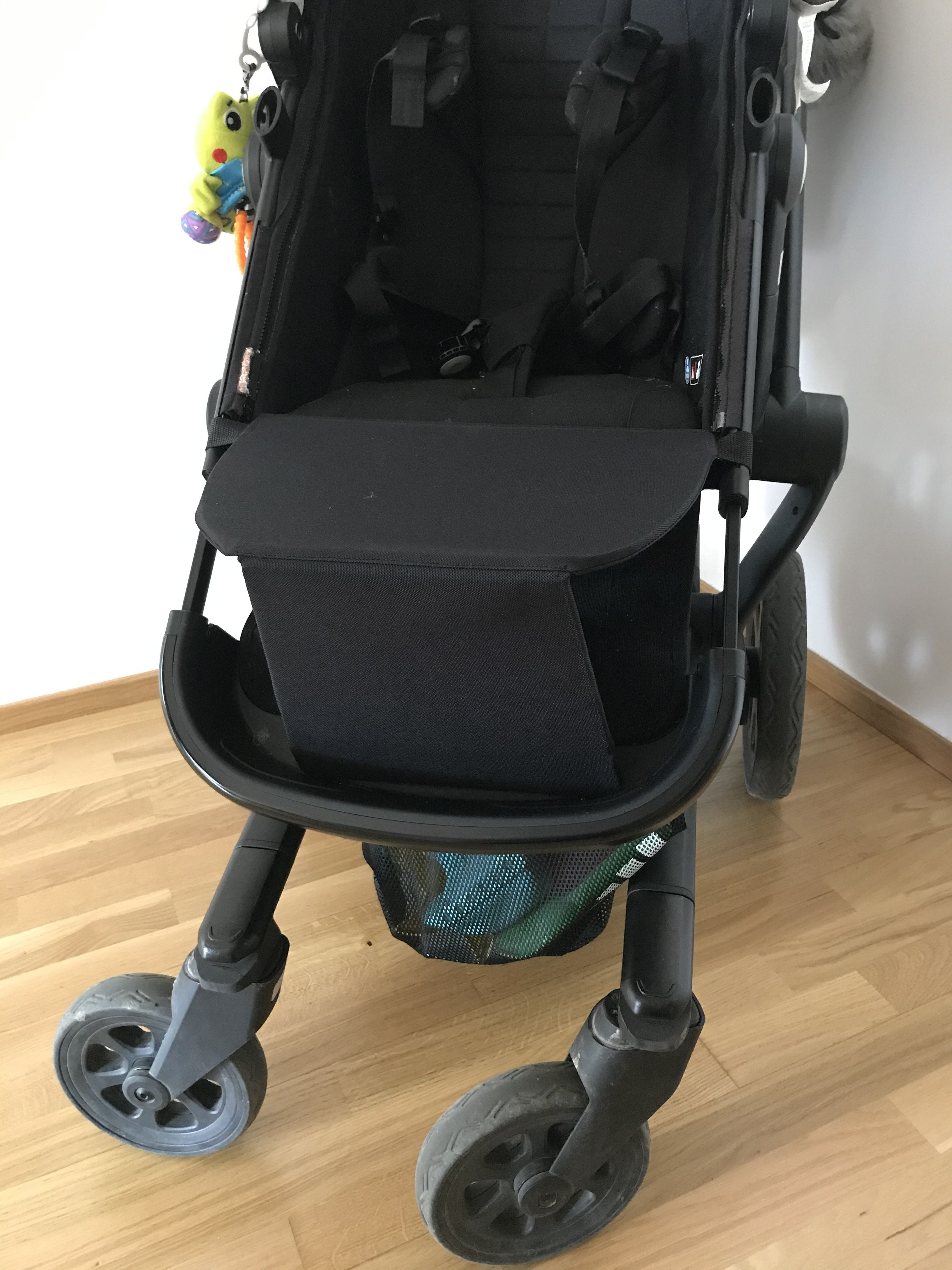 Ma-tata.cz Polohování nožiček Joolz Day 3 - obrázek 2