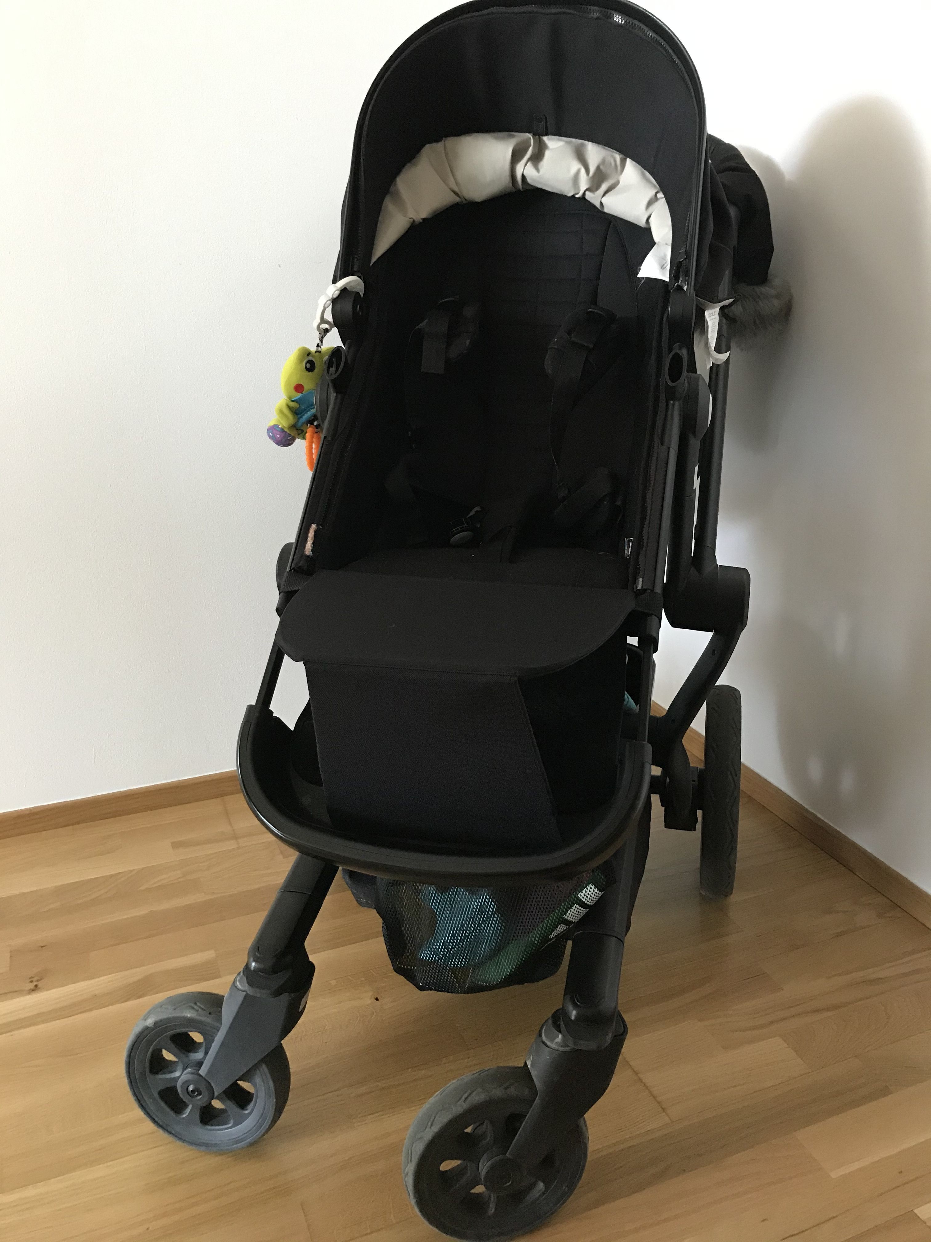 Ma-tata.cz Polohování nožiček Joolz Day 3 - obrázek 3