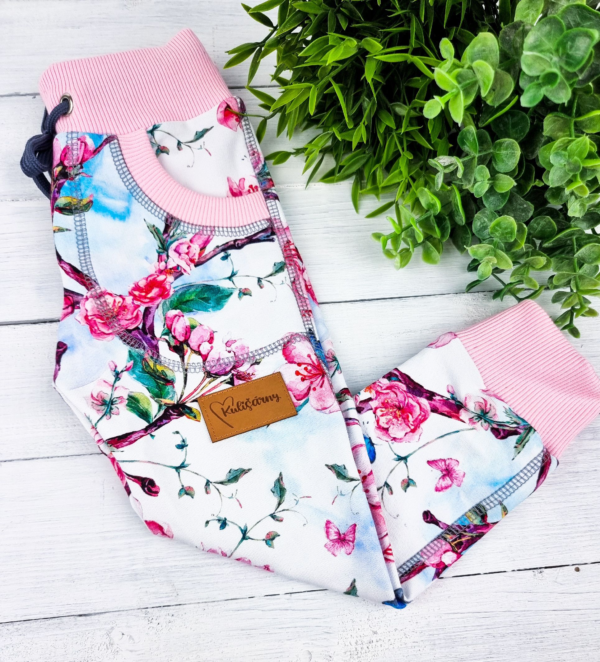 Kulišárny (handmade) Tepláčky ,,CHERRY,, Baby Pink VELIKOST: 86-92 - obrázek 1