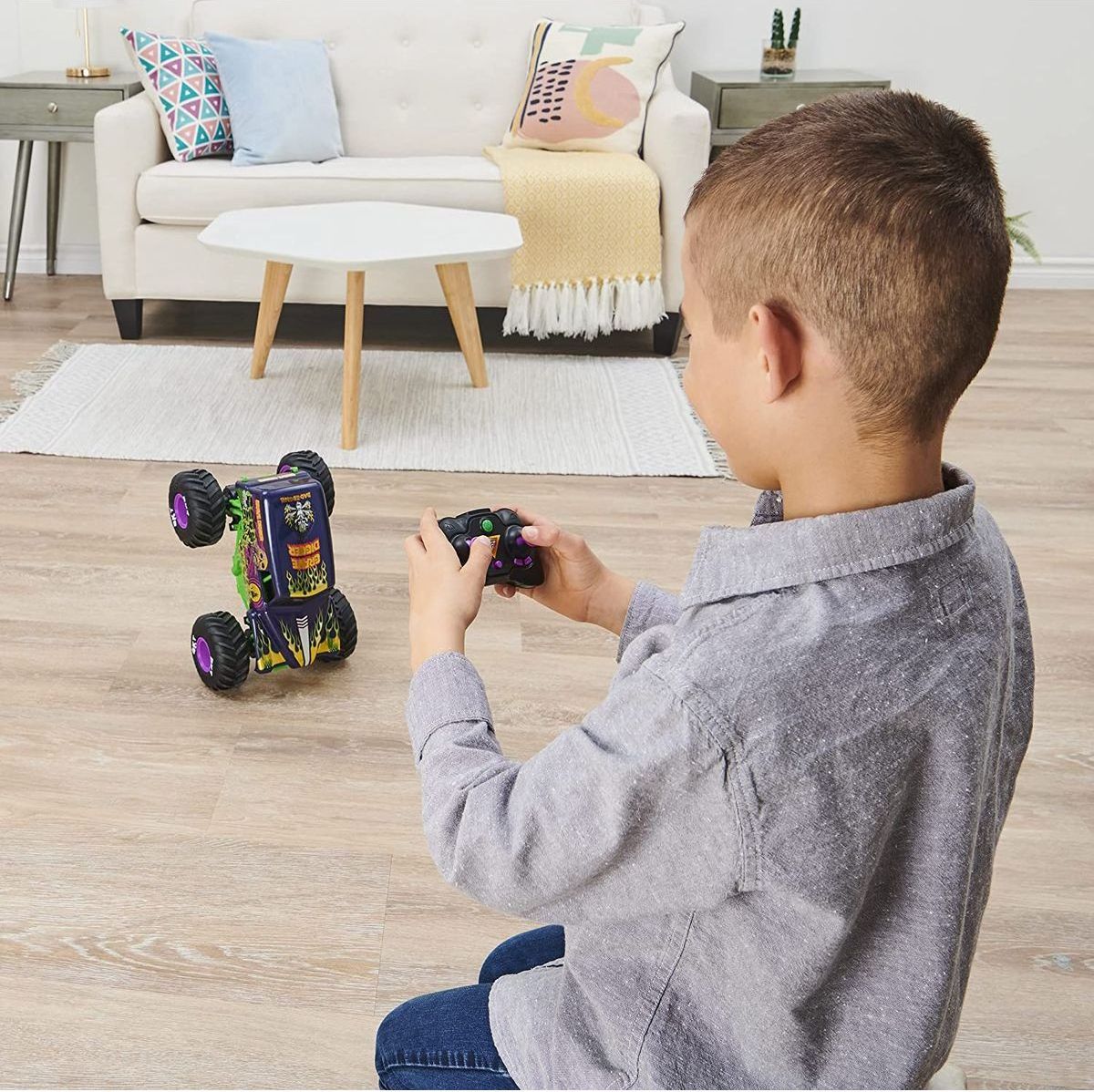 Monster Jam RC Akrobatický Grave Digger - obrázek 7