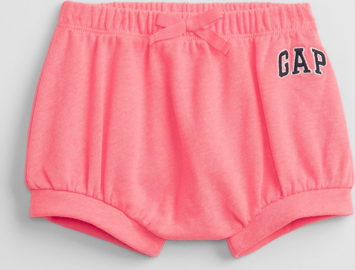Růžové holčičí baby kraťasy GAP Logo pull-on shorts - 50-62 - obrázek 1