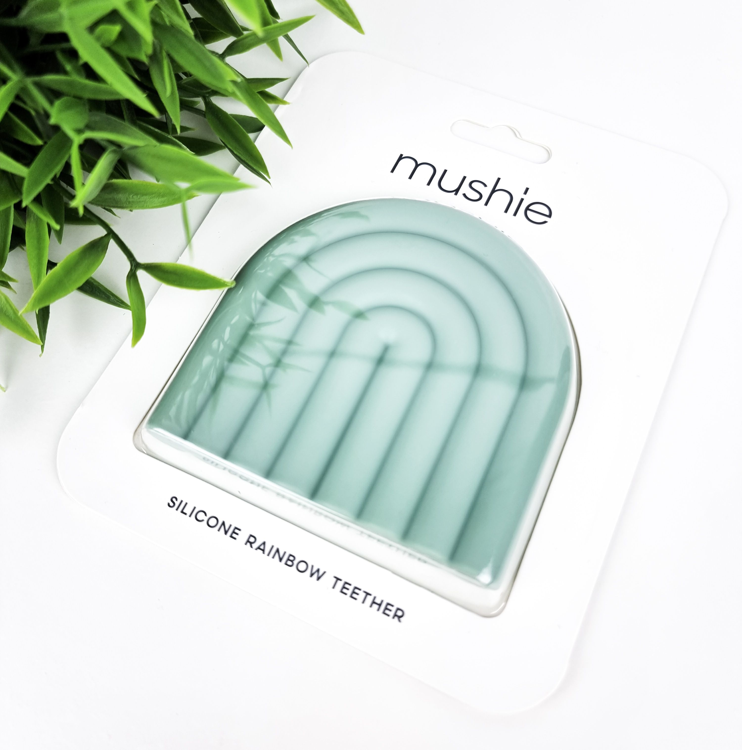 BIBS Mushie Mint duha - kousátko - obrázek 1