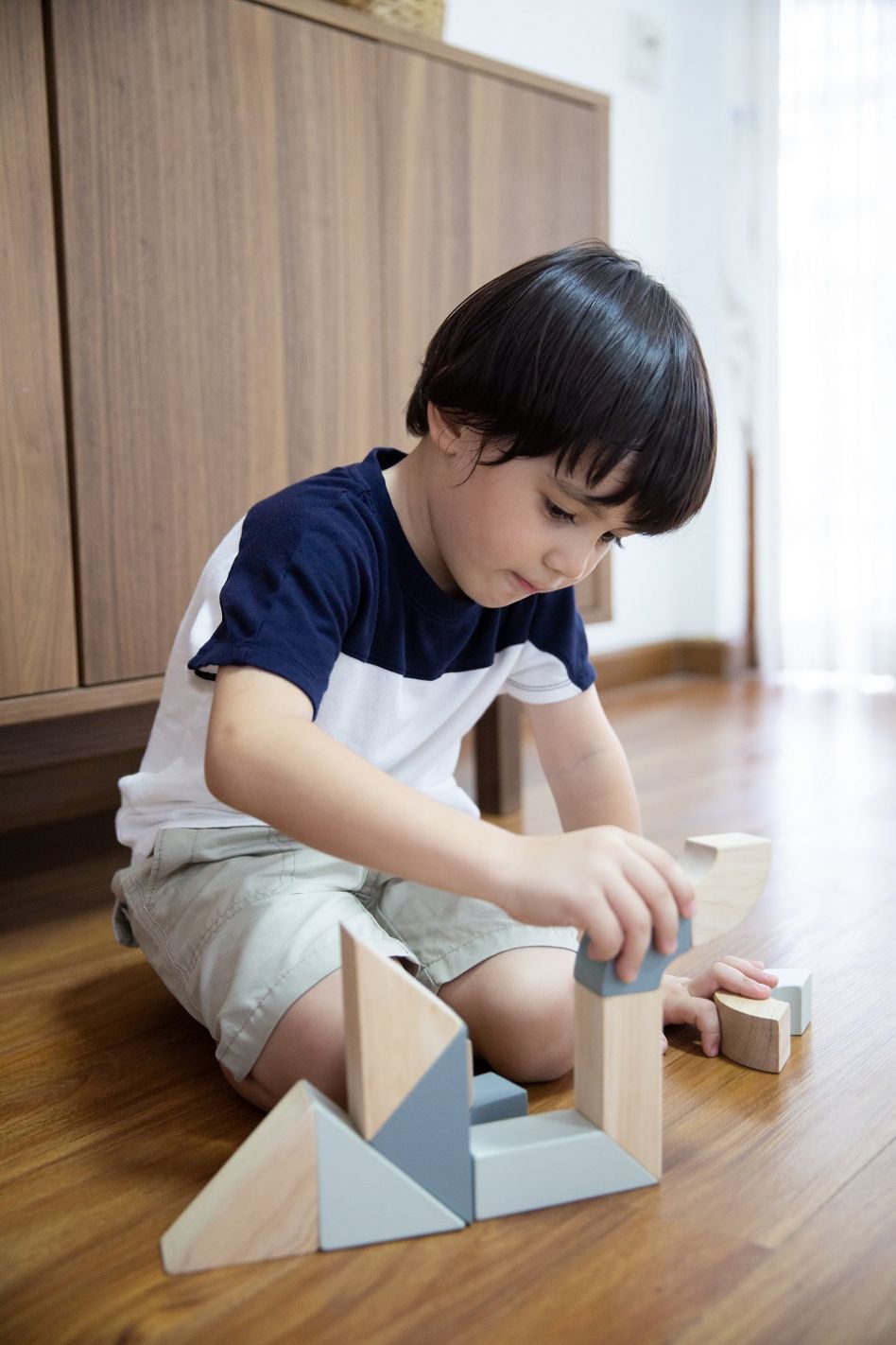 PLAN TOYS - Dřevěné otáčivé kostky PT5508 - obrázek 7