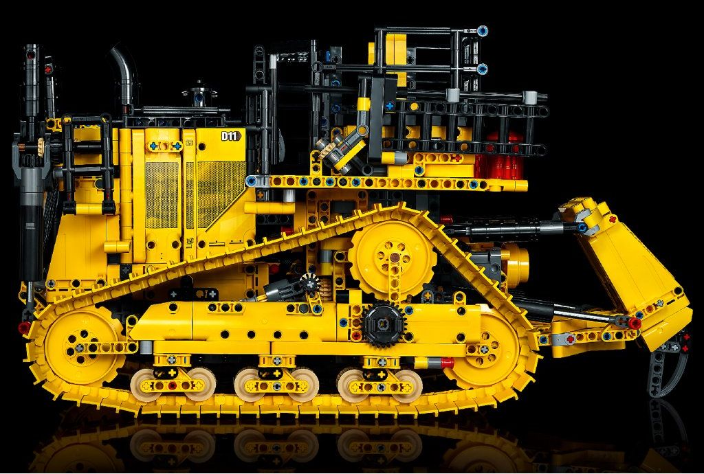 LEGO Buldozer Cat® D11 ovládaný aplikací 42131 - obrázek 4