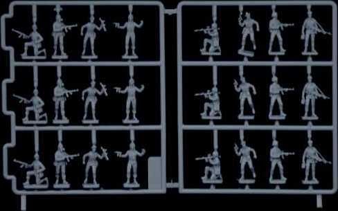 ITALERI Model Kit figurky 6190 - Warsaw Pact Troops (1980s) (1:72) - obrázek 6