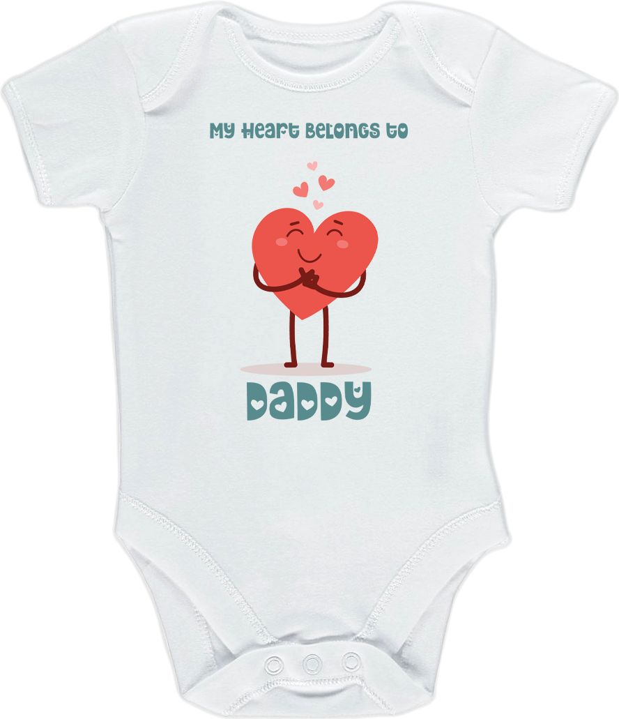 Kojenecké body Ellie Bee, krátký nebo dlouhý rukáv, barva bílá, motiv "My heart belongs to daddy" Velikost: 0 - 3 měsíce (56 - 62cm), Rukáv: krátky - obrázek 1